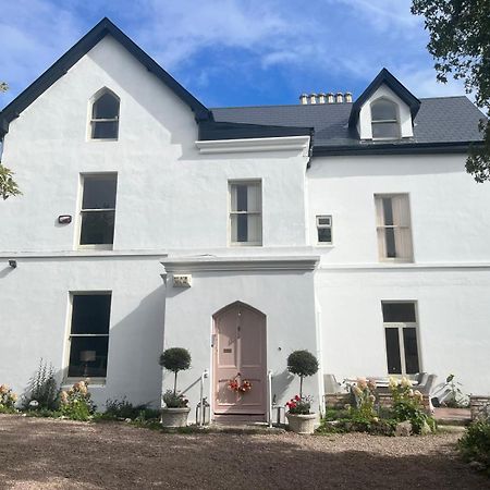 Bed and Breakfast Lynwood House An Cóbh Esterno foto